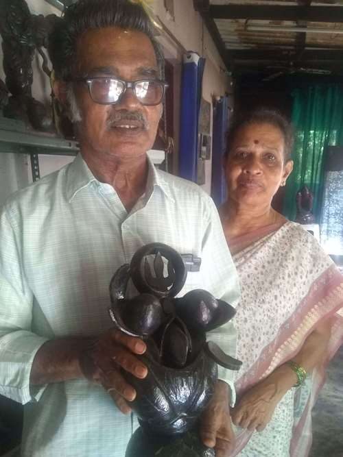 Coconut shell artist Venkatraman Bhat with his wife